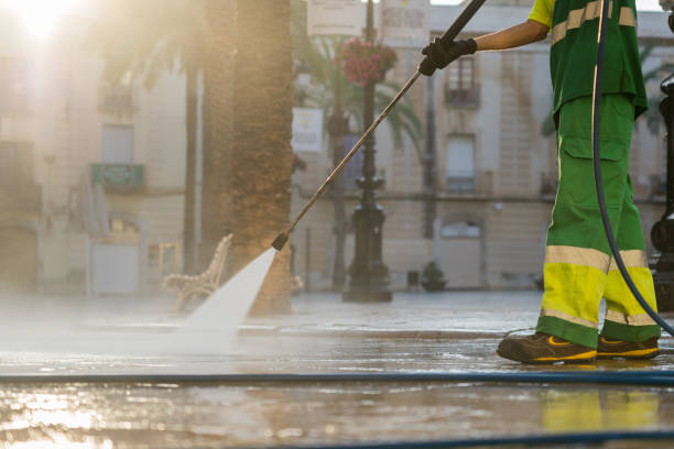 Best Patio and Deck Pressure Washing  in East Palatka, FL
